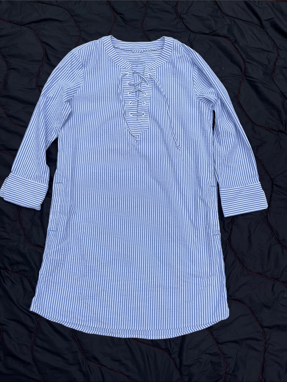 Vineyard Vines Women’s Performance Beach Cover Up-Blue/white seersucker size XS